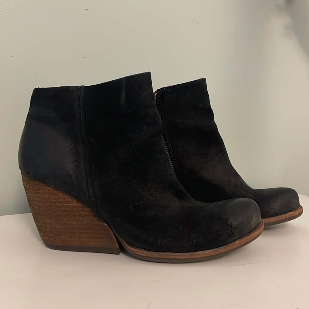 Kork Ease Leather Booties